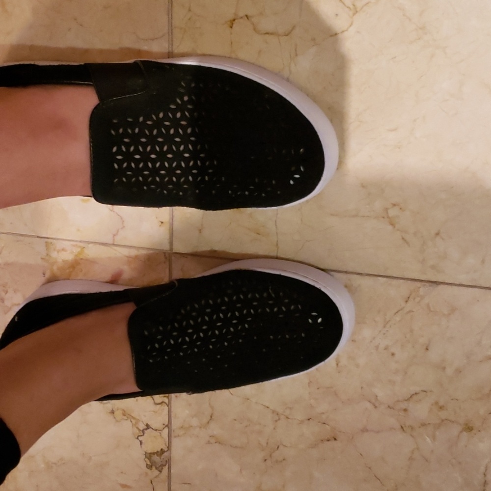 Vionic slip on suede